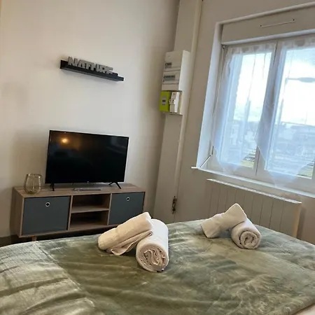 L'auberge De La Gare, Confort, Proches Gare Apartment Yzeure